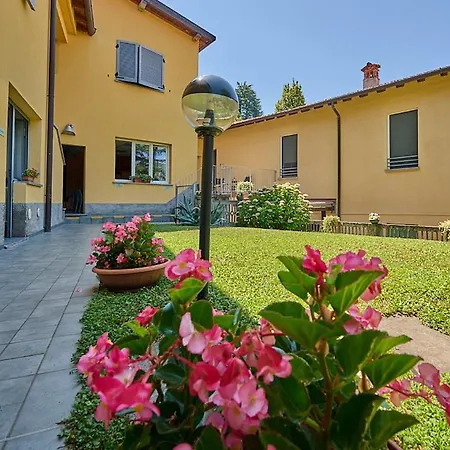 Residenza Molinatto Hostel *