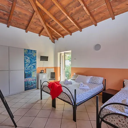 Hostel Residenza Molinatto Oggiono